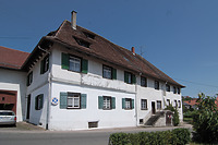 Blick auf Südseite. Im Vordergrund untersuchte westl. Gebäudehälfte. / Ehem. Salemer Klosterhof in 78354 Sipplingen (16.07.2015)