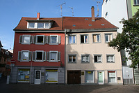 Fassade Bodanplatz, links Nr. 16, rechts Nr. 14. / Wohnhäuser Bodanplatz 14 und 16 in 78462 Konstanz (28.08.2015 - winterfuchs)