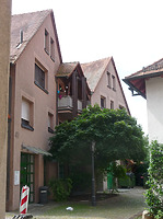 Neubau Hauptstraße 49  Nord- Westseite / Abgebrochenes Ackerbürgerhaus jetzt Wohnhaus in 74354 Besigheim (22.07.2016 - M.haußmann)