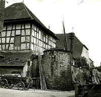 Nordwestliche Seite des Gebäudes Hauptstraße 61, Anbau an Bandhaus / Stadthalle Alte Kelter  in 74354 Besigheim (Stadtarchiv Besigheim)