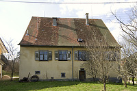 Ehem. Pfarrhaus in 78194 Immendingen-Ippingen (04.04.2005 - Verfasser: Josef Metzger, Architekt, Immendingen
Verbleib: LDA Freiburg, Dokumentationsarchiv)