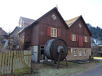 Ehem. Schüttesäge, Hauptstraße 1+2 in Schiltach - Ansicht von Norden / Ehem. Schütte-Säge in 77761 Schiltach (Fotoarchiv Freiburg, Landesamt für Denkmalpflege) Ehem. Schüttesäge, Hauptstraße 1+2 in Schiltach - Ansicht von Norden / Ehem. Schütte-Säge in 77761 Schiltach (Fotoarchiv Freiburg, Landesamt für Denkmalpflege)