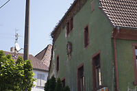 Fassade Süd-Westen / Gasthaus "Zum goldenen Sternen" in 76684 Östringen, Odenheim (Jako Baudenkmalpflege GmbH) Fassade Süd-Westen / Gasthaus "Zum goldenen Sternen" in 76684 Östringen, Odenheim (Jako Baudenkmalpflege GmbH)