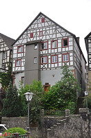 Wohn- und Geschäfthaus, Marktplatz 9 in Schiltach - Nordgiebel / Wohn- und Geschäfthaus in 77761 Schiltach (Fotoarchiv Freiburg, Landesamt für Denkmalpflege) Wohn- und Geschäfthaus, Marktplatz 9 in Schiltach - Nordgiebel / Wohn- und Geschäfthaus in 77761 Schiltach (Fotoarchiv Freiburg, Landesamt für Denkmalpflege)