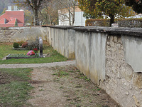 Friedhofsmauer in 79650 Schopfheim-Fahrnau Friedhofsmauer in 79650 Schopfheim-Fahrnau