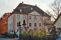 Nordostansicht / Schloss Munzingen in 79112 Freiburg, Munzingen (Bildarchiv Freiburg, Landesamt für Denkmalpflege)