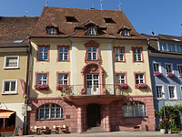 Südliche Traufseite / "Neues Rathaus", sog. Haus Krebs, ehem. Wohnhaus in 79346 Endingen (Landesamt für Denkmalpflege, Dienstsitz Freiburg, Ref. 82, 83.3) Südliche Traufseite / "Neues Rathaus", sog. Haus Krebs, ehem. Wohnhaus in 79346 Endingen (Landesamt für Denkmalpflege, Dienstsitz Freiburg, Ref. 82, 83.3)