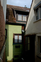 Blick auf den südlichen Abschnitt der östlichen Außenwand. / Wohnhaus in 77761 Schiltach (Stefan Uhl) Blick auf den südlichen Abschnitt der östlichen Außenwand. / Wohnhaus in 77761 Schiltach (Stefan Uhl)