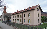 Schwarzwaldstr. 60, "Mädchenanstalt", Ansicht von der Schützenallee her (von Süden). / Knopfhäuslesiedlung - ehem. "Mädchenanstalt" in 79117 Freiburg, Wiehre (04.2019 - Dipl.-Ing. Stefan King, Freiburg.)