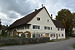 Ostgiebel und südliche Traufseite. / Bauernhaus (St. Medardus) in 88459 Tannheim (Foto, Andrea Kuch.)