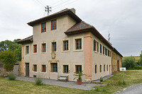Diagonalansicht mit Blickrichtung Osten / Sog. Hipfelhof, Mühlengebäude mit Scheune in 73078 Heilbronn, Frankenbach (2022 - Anke Felleisen, strebewerk. Architekten GmbH)