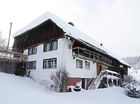 Ansicht von Süden / Schwarzwaldhaus in 79853 Lenzkirch, Raitenbuch (02.2018 - Stefan King) Ansicht von Süden / Schwarzwaldhaus in 79853 Lenzkirch, Raitenbuch (02.2018 - Stefan King)