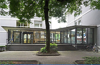 Frontalansicht von Süden / Justizgebäude in 7654 Offenburg (07.2018 - Stefan King)