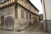 Ansicht West-Fassade / Wohnhaus, sog. Alte Schmiede in 72660 Beuren (20.3.2020 - JaKo Baudenkmalpflege GmbH) Ansicht West-Fassade / Wohnhaus, sog. Alte Schmiede in 72660 Beuren (20.3.2020 - JaKo Baudenkmalpflege GmbH)