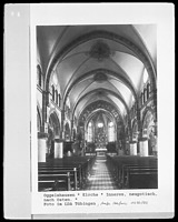 Innenansicht nach Osten in Richtung Chor / Pfarrkirche St. Laurentius und Agatha in 88422 Oggelshausen (1950/55 - LAD Baden-Württemberg, Außenstelle Tübingen)