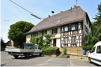 Südostansicht, Blickrichtung Nordwesten / Altböllinger Hof, Wohnhaus mit Garten und Einfriedung in 74081 Heilbronn-Neckargartach (07.2023 - strebewerk. Architekten) Südostansicht, Blickrichtung Nordwesten / Altböllinger Hof, Wohnhaus mit Garten und Einfriedung in 74081 Heilbronn-Neckargartach (07.2023 - strebewerk. Architekten)