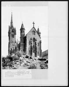 Ansicht von Nordwesten / Kath. Kirche St. Michael in 88433 Schemmerhofen-Aßmannshardt (1971 - Landesamt für Denkmalpflege Baden-Württemberg, Dienstsitz Tübingen)