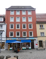 Ansicht der östlichen Traufseite / Wohn- und Geschäftshaus in 78050 Villingen (2025 - Burghard Lohrum) Ansicht der östlichen Traufseite / Wohn- und Geschäftshaus in 78050 Villingen (2025 - Burghard Lohrum)