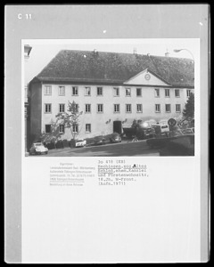 Ansicht von Nordwesten / Sog. Altes Schloss, Kanzleigebäude in 72379 Hechingen (1971 - Bildarchiv Foto Marburg
)
