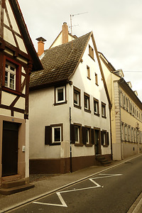 Südwestansicht / Wohnhaus in 69151 Neckargemünd (2018 - Burghard Lohrum) Südwestansicht / Wohnhaus in 69151 Neckargemünd (2018 - Burghard Lohrum)