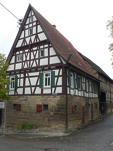 Nordostansicht / Ehem. Wohnstallhaus in 75038 Oberderdingen (2019 - Burghard Lohrum) Nordostansicht / Ehem. Wohnstallhaus in 75038 Oberderdingen (2019 - Burghard Lohrum)