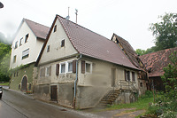 Südostansicht / Wohnhaus in 75417 Mühlacker-Mühlhausen an der Enz (2011 - Burghard Lohrum)