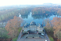 Frontansicht des Schlosses Monrepos mit Blick auf den See / Schlossanlage Monrepos Ludwigsburg in 71534 Ludwigsburg, Eglosheim (06.12.2020 - KB-BM) Frontansicht des Schlosses Monrepos mit Blick auf den See / Schlossanlage Monrepos Ludwigsburg in 71534 Ludwigsburg, Eglosheim (06.12.2020 - KB-BM)