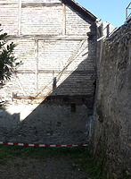Ansicht von Westen auf die Stadtmauer und Rückgebäude von Nr. 9 / Stadtmauer, Teilbereich in 78315 Radolfzell, Radolfzell am Bodensee (2019 - Burghard Lohrum) Ansicht von Westen auf die Stadtmauer und Rückgebäude von Nr. 9 / Stadtmauer, Teilbereich in 78315 Radolfzell, Radolfzell am Bodensee (2019 - Burghard Lohrum)