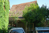 Ansicht der Scheune von Norden. Links das zugehörige Wohnhaus Türkengasse 12 / Scheune in 74354 Besigheim (August 2026 - Michael Hermann)