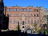 Ottheinreichsbau, Gesamtansicht von Westen / Ottheinrichsbau in 69117 Heidelberg, Altstadt (http://www.buehler-hd.de/bildarchiv/heidelberg/ottheinbau/tnp1010404jpg.jpg )