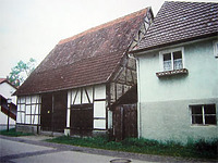 Südwest-Ansicht von der Burgstraße aus / Fachwerkhaus in 72119 Ammerbuch - Altingen Südwest-Ansicht von der Burgstraße aus / Fachwerkhaus in 72119 Ammerbuch - Altingen