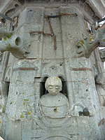 Detail Kopf Westseite / Dom St. Martin in 72108 Rottenburg am Neckar (10.10.2012 - strebewerk)