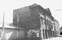 Südfassade (1973) / Wohn- und Geschäftshaus  in 76113 Karlsruhe, Innenstadt-West (Bildindex: LAD Baden-Württemberg, Außenstelle Karlsruhe, Microfiche-Scan mi06051g06)