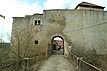 Burg Brauneck, Schildmauer mit Tor. / Burg Brauneck in 97993 Creglingen, Brauneck