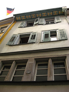 Südwestansicht / Haus zur Armbrust in 78462 Konstanz (2008 - Schoenenberg) Südwestansicht / Haus zur Armbrust in 78462 Konstanz (2008 - Schoenenberg)