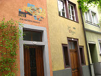 Detail des Eingangs an der nördlichen Traufseite / Haus zur hinteren Reusche in 78462 Konstanz (2008 - Schoenenberg)