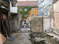 Übersicht von Süden / Stadtmauer und Wohnhaus in 78462 Konstanz (Lohrum)