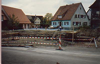 Gesamtansicht von Nordosten, rechts Wohngebäude Kirchstr.3
/ Bereich der ehemaligen Scheune in 74523 Hessental Gesamtansicht von Nordosten, rechts Wohngebäude Kirchstr.3
/ Bereich der ehemaligen Scheune in 74523 Hessental