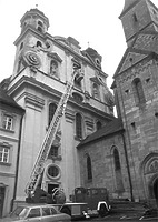 Südseite der ehemaligen Jesuitenkirche, 1980 / evangelische Stadtkirche (Jesuiten) in 73479 Ellwangen, Ellwangen (Jagst) Südseite der ehemaligen Jesuitenkirche, 1980 / evangelische Stadtkirche (Jesuiten) in 73479 Ellwangen, Ellwangen (Jagst)