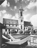 Ansicht von Süden
 / Stadtpfarrkirche St. Jakobus in 88630 Pfullendorf (1977 - Landesamt für Denkmalpflege BW)