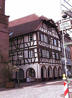 sog. Haus Strasser , Wohn- und Geschäftshaus, Ansicht von Nordosten,
Urheber: Crowell, Barbara und Robert (Architekturbüro)  / sog. Haus Strasser in 75015 Bretten