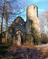 Ansicht von Osten, 2009,
Urheber: Regierungspräsidium Karlsruhe, RPK, Ref. 26 / Ruine der St. Barbarakapelle in 76307 Karlsbad-Langensteinbach Ansicht von Osten, 2009,
Urheber: Regierungspräsidium Karlsruhe, RPK, Ref. 26 / Ruine der St. Barbarakapelle in 76307 Karlsbad-Langensteinbach