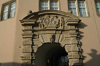 Äußeres Portal am Langenburger Bau von Schloss Weikersheim. / Langenburger Bau in 97990 Weikersheim Äußeres Portal am Langenburger Bau von Schloss Weikersheim. / Langenburger Bau in 97990 Weikersheim