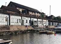Blumsches Freibad, Ansicht NO, 1993
Quelle: Heinrich Bechert & Partner (Bruchsal, Ingenieurbüro für Bauwesen) / Blumsches Freibad in 69115 Heidelberg-Bergheim