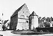 Ehem. Wasserschloss mit Rundturm, um 1530, aufgen. ~ 1979
Quelle: Bildarchiv Foto Marburg / Ehem. Wasserschloß in 74834 Elztal, Dallau Ehem. Wasserschloss mit Rundturm, um 1530, aufgen. ~ 1979
Quelle: Bildarchiv Foto Marburg / Ehem. Wasserschloß in 74834 Elztal, Dallau