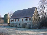 Die Mühle aus Weipertshofen am alten Standort kurz vor dem Abbau, Spätjahr 2004. / Mühle Laun in 74597 Stimpfach-Weipertshofen