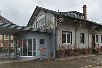 Tankstelle, Südwestansicht / Tankstelle mit Geschäfts- und Wohngebäude in 77652 Offenburg (11.12.2024 - Yannic Harder, strebewerk. Architekten GmbH)