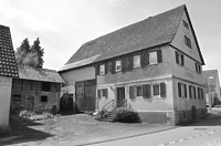 Perspektive Nord-Ost / Bäuerliches Wohnhaus des Einhaustyps in 74172 Neckarsulm-Dahenfeld (20.05.2011)