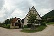 Ansicht Giebelseite mit Backhaus aus Esslingen / Dosterhaus, Wohnstallhaus mit Scheuer aus Beuren in 72660 Beuren (18.08.2011 - Becker_priv) Ansicht Giebelseite mit Backhaus aus Esslingen / Dosterhaus, Wohnstallhaus mit Scheuer aus Beuren in 72660 Beuren (18.08.2011 - Becker_priv)