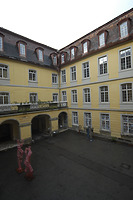 Schloss Kirchberg, Innenhof der Vierflügelanlage, von Nordosten gen Südwesten (2011) / Schloss Kirchberg an der Jagst in 74592 Kirchberg an der Jagst (24.01.2012)